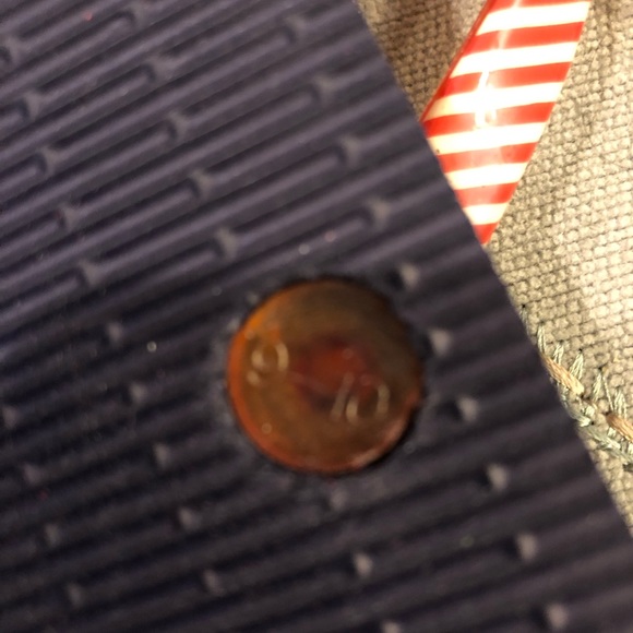 Vera Bradley Sandals - Picture 3 of 5